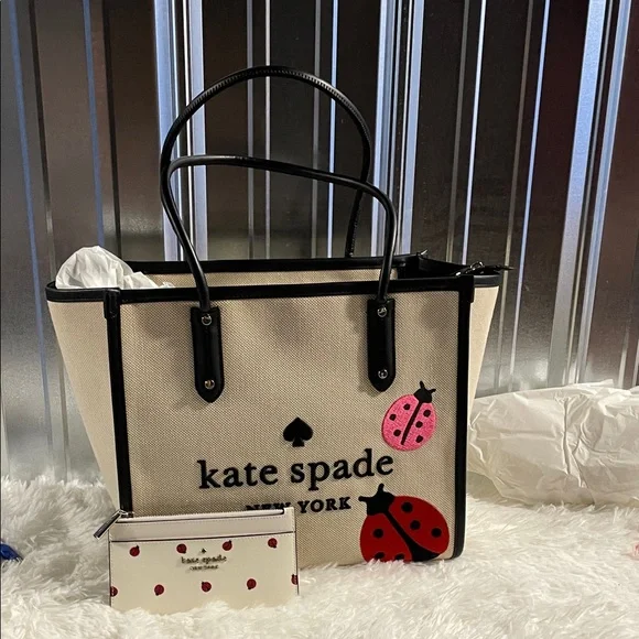 Kate Spade Black and Cream Tote Bag with wallet - Picture 6 of 8
